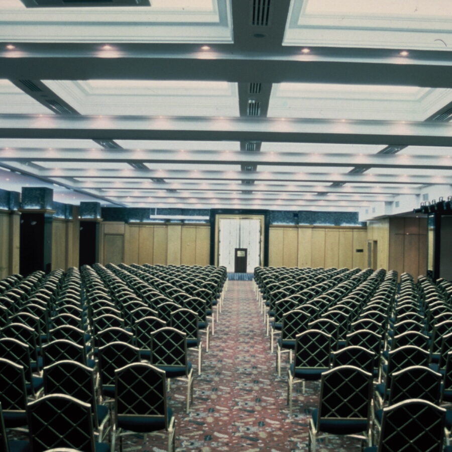 The Marmara Oteli – Balo Salonu